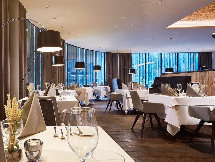 Cosy restaurant in the gourmet wellness hotel Lürzerhotel
