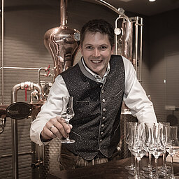 Harald Habersatter in the in-house distillery at the Lürzerhof