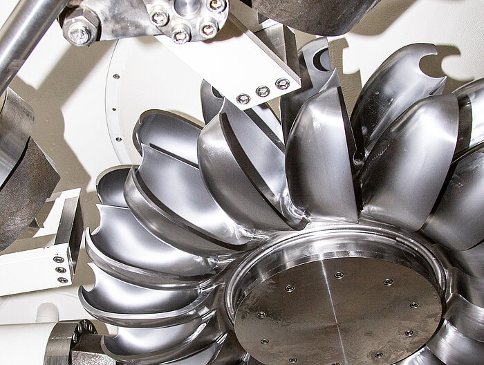 A turbine in the hydroelectric power plant at Lürzerhof